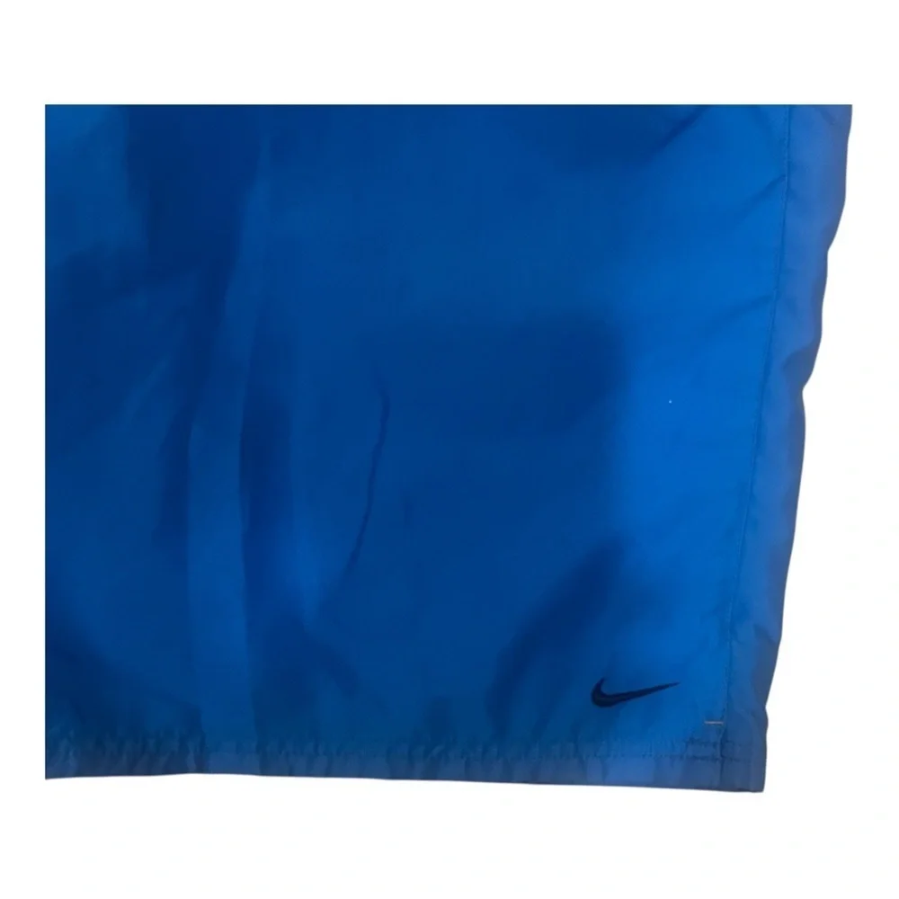 Nike royal blue polyester Men’s  swim trunks Large pockets elastic waist string